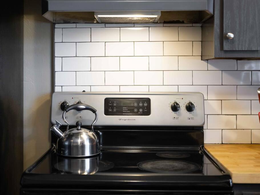 Stonegate Lodge Bear'S Den Kitchen, Pool, Firepit, Wifi ,Smart Tvs Юрика-Спрінгс Екстер'єр фото