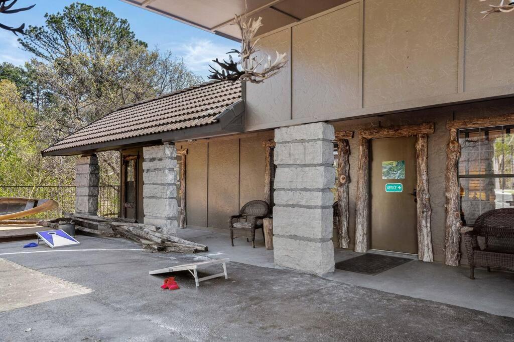 Stonegate Lodge Bear'S Den Kitchen, Pool, Firepit, Wifi ,Smart Tvs Юрика-Спрінгс Екстер'єр фото